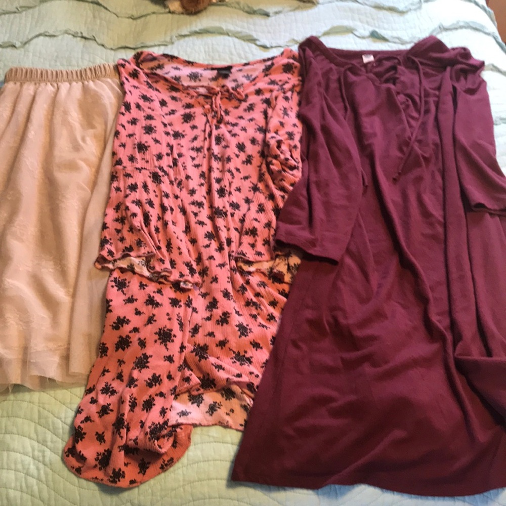 2dresses 1skirt
